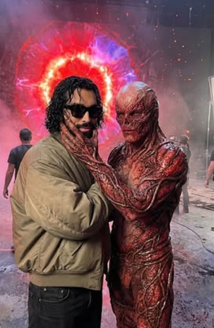 Behind-the-Scenes Stranger Things Portrait | 8K Detail - AI Prompt