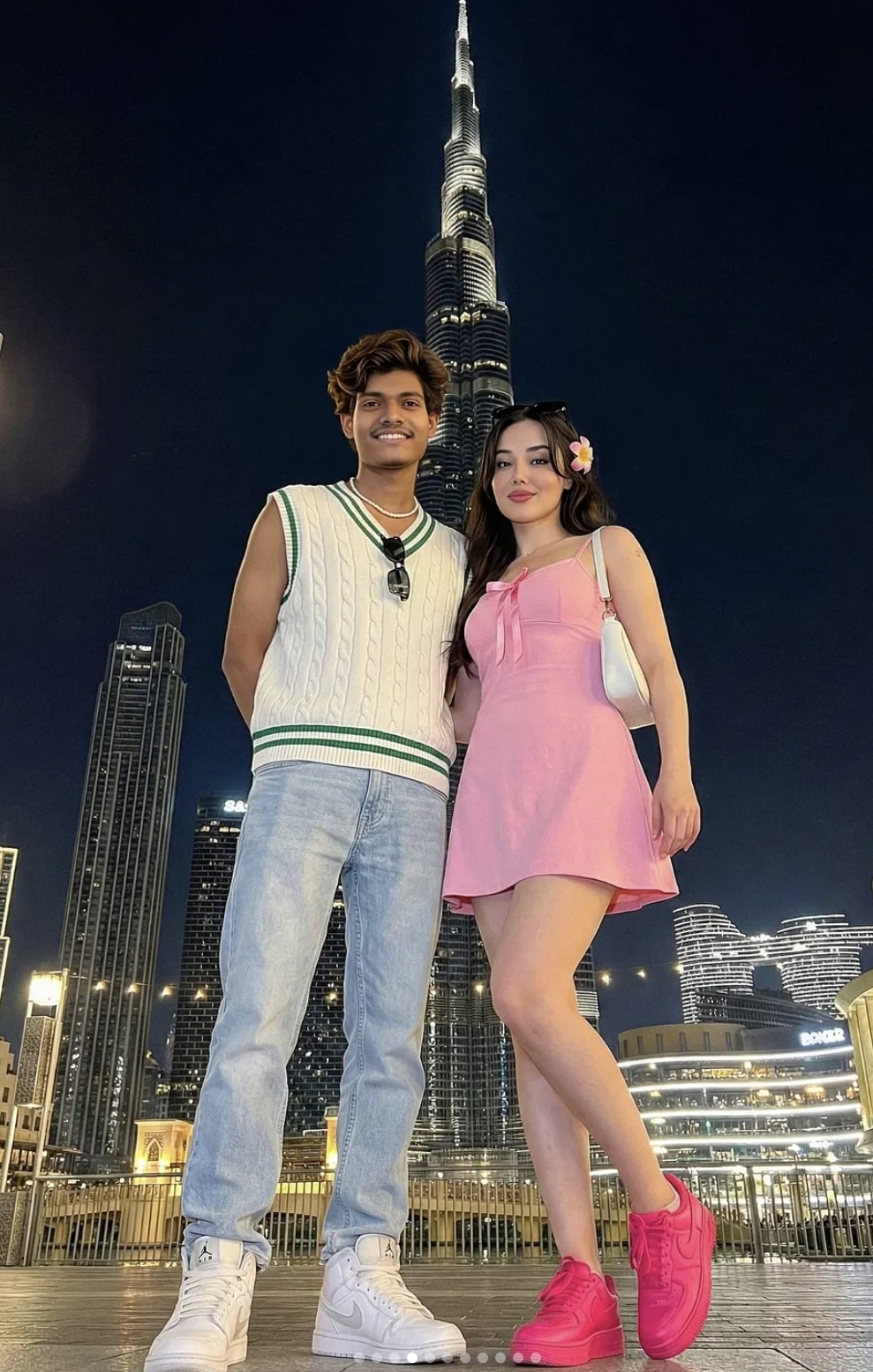 Burjkhalifa Boy with girls  - AI Prompt