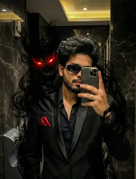 Dark Shadow - AI Prompt